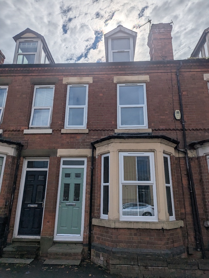 3 Bed Terraced House, Castle Boulevard, NG7, N1 7GU