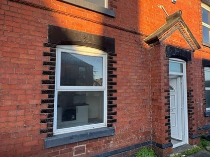 3 Bed Terraced House, Main Street, S73