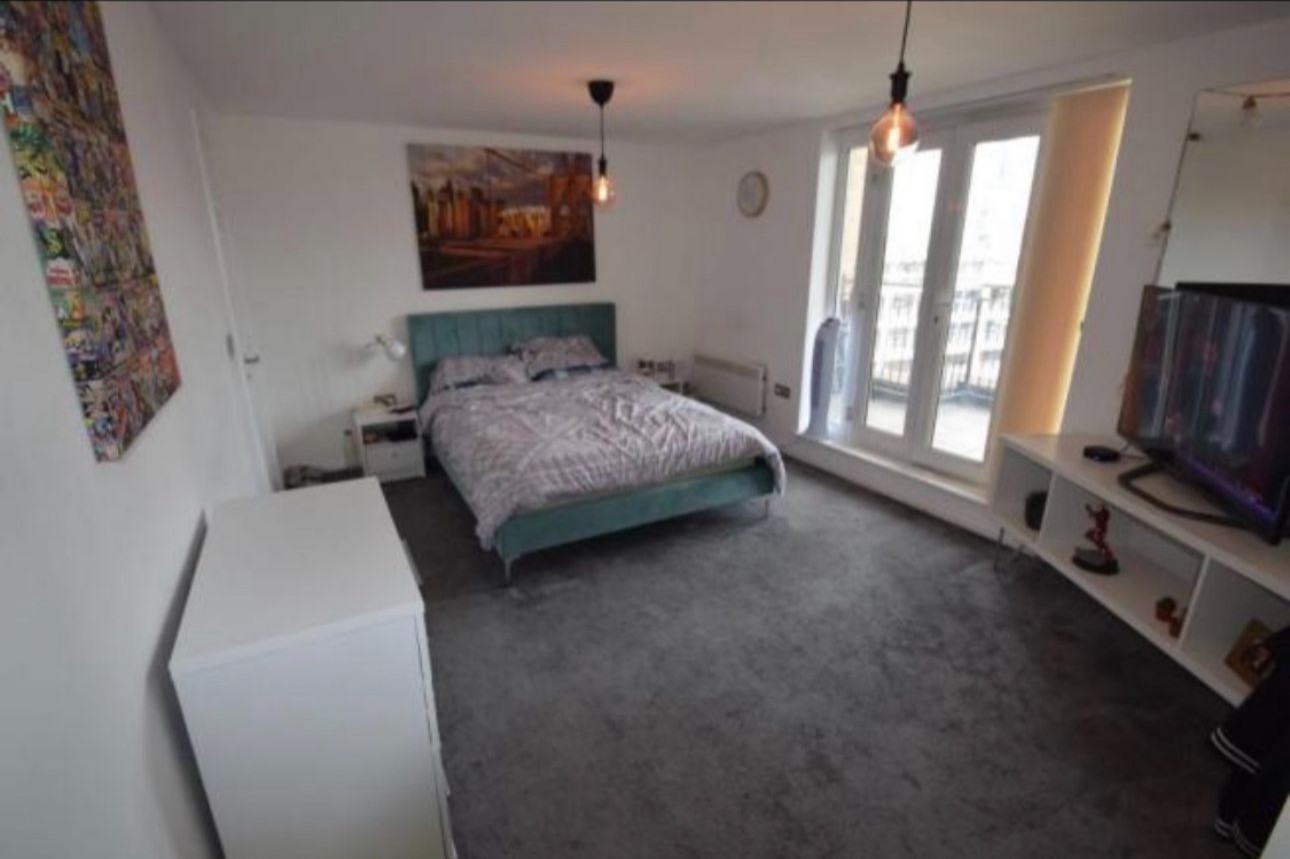 Additional image 9 of 2 Bed Penthouse, Middlewood Street, M5, N1 7GU