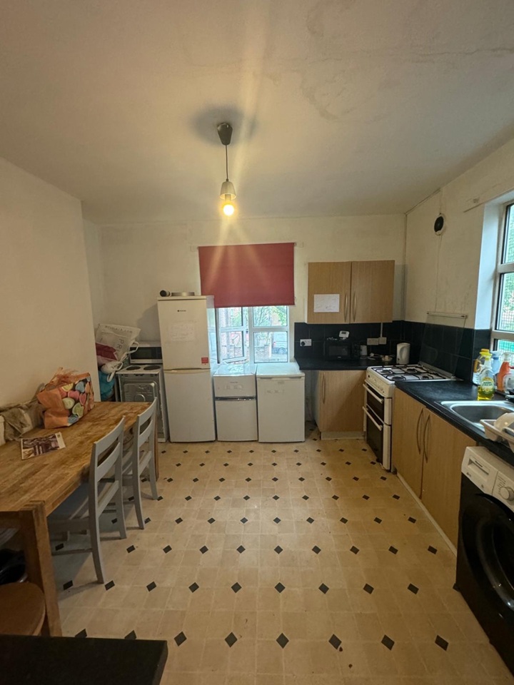 Additional image 12 of Room in a Shared House, Colville Villas, NG1, N1 7GU