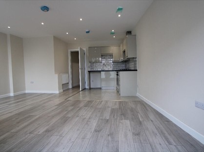 1 Bed Flat, London Road, CR4