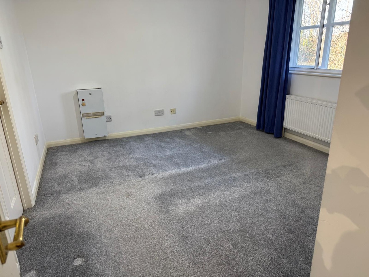 Newbury - 2 Bed Flat, Two Rivers Way, RG14 - To Rent Now for £1,225.00 p/m