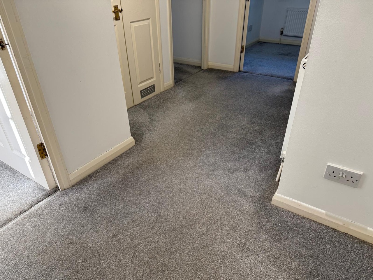 Newbury - 2 Bed Flat, Two Rivers Way, RG14 - To Rent Now for £1,225.00 p/m