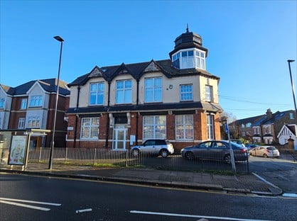 1 Bed Flat, Whitton Road, TW3