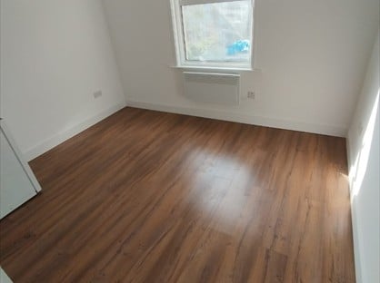 Studio Flat, London, NW10