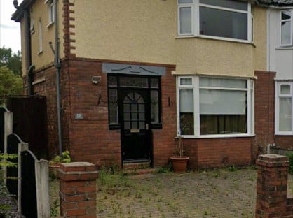 3 Bed Semi-Detached House, Latham Avenue, WA7