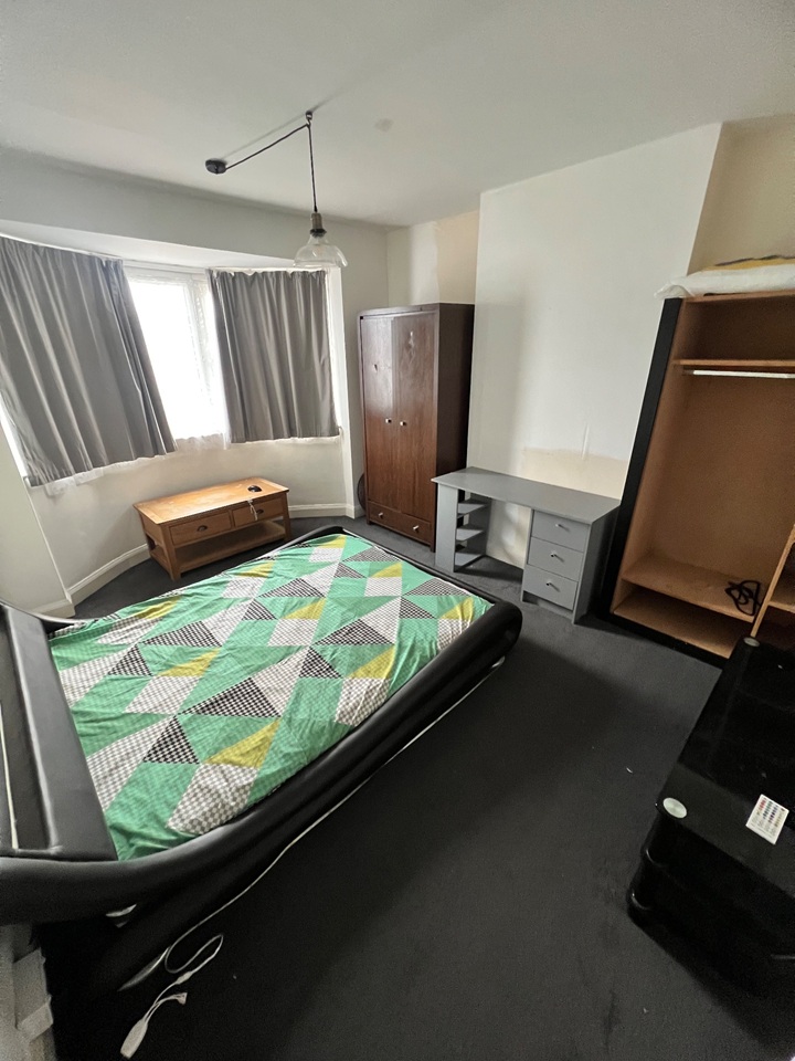Room in a Shared House, Petworth Drive, LE3