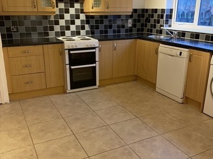 3 Bed Terraced House, Church Lees, MK14