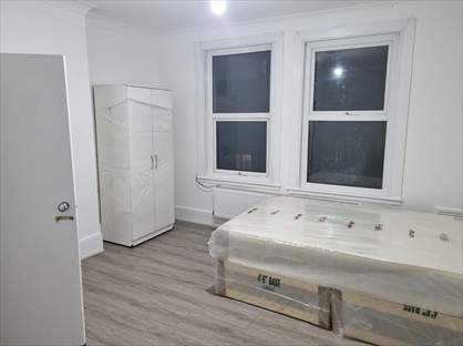 Studio Flat, Francis Road, E10