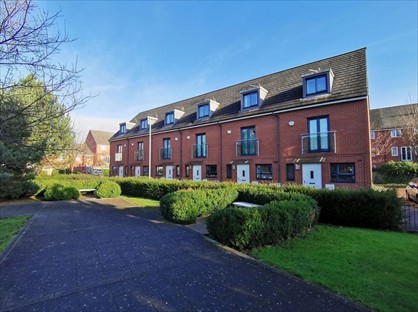 3 Bed Terraced House, The Phoenix, M7