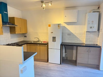 1 Bed Flat, Romford Road, IG7