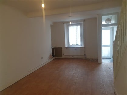 2 Bed Terraced House, Neath Road, SA6