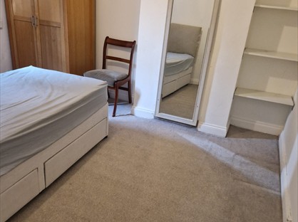 Room in a Shared House, Mill Street, HP20