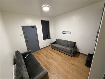 Room in a Shared House, James Turner Street, B18