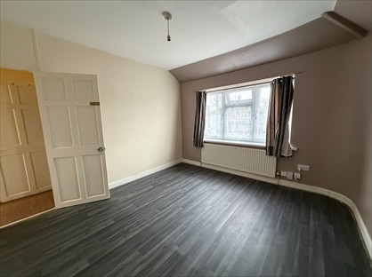 2 Bed Flat, Shakespeare Avenue, UB4