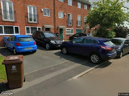 Room in a Shared House, Mona Road, OL9