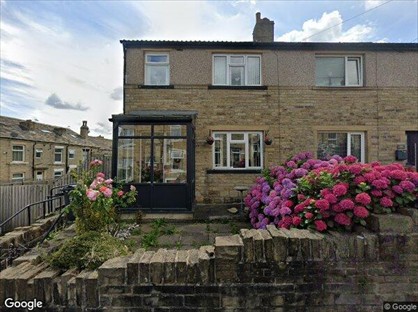 3 Bed Terraced House, Harriet Street, HD6