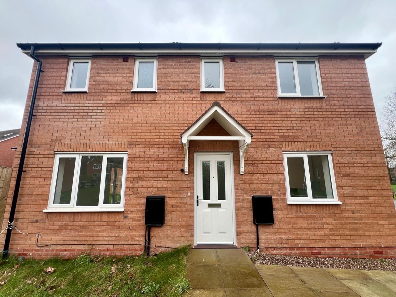 3 Bed Detached House, Mirpur Close, CV6, N1 7GU