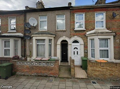 2 Bed Flat, Chesterton Terrace, E13