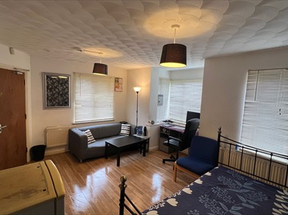 Room in a Shared House, Central Miltonkeynes, MK13