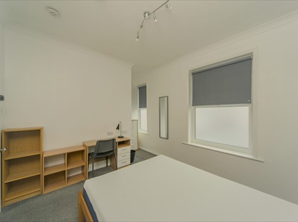 Room in a Shared House, Dursley Road, BN22