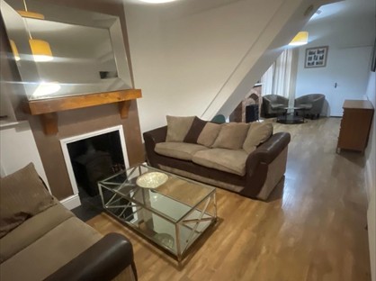 3 Bed Semi-Detached House, Leicester, LE3