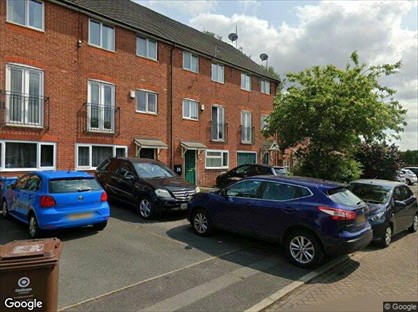 Room in a Shared House, Mona Road, OL9