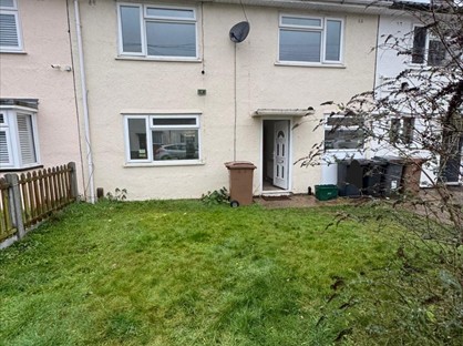 3 Bed Terraced House, Stansted Close, CM1