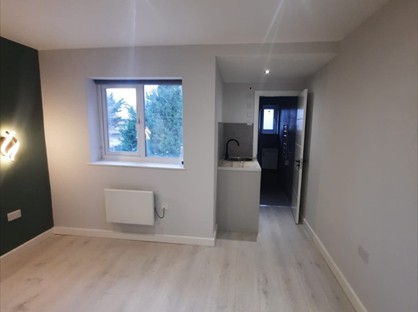 Studio Flat, Keats Way, UB7