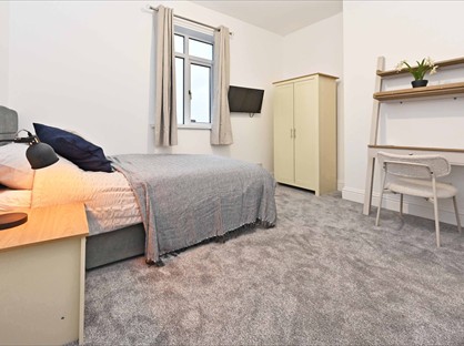 Room in a Shared House, Enderley Street, ST5