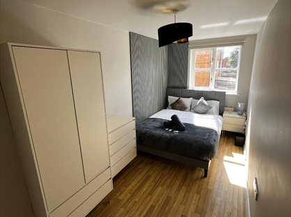 Room in a Shared House, Aspen Grove, GU12