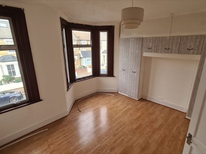 3 Bed Terraced House, Lichfield Road, E6