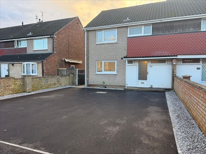 3 Bed Detached House, Newark Drive, NN18