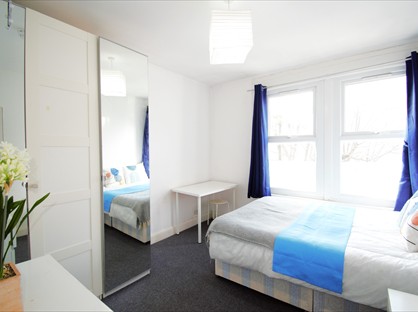 Room in a Shared House, Abdale Road, W12