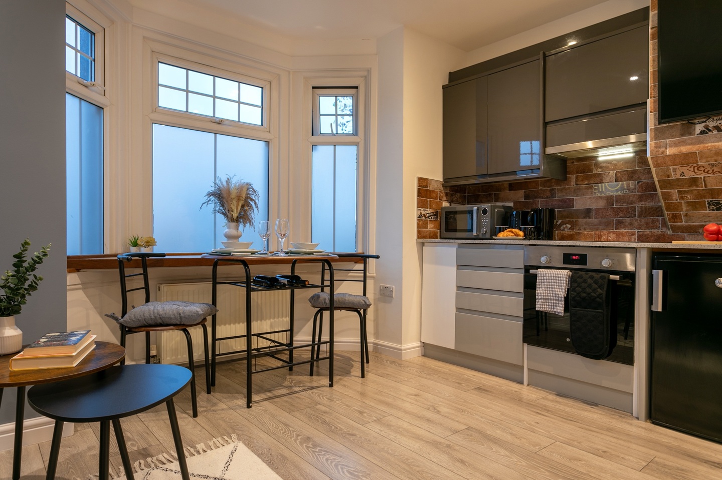 Additional image 3 of 1 Bed Flat, Vastern Road, RG1, N1 7GU