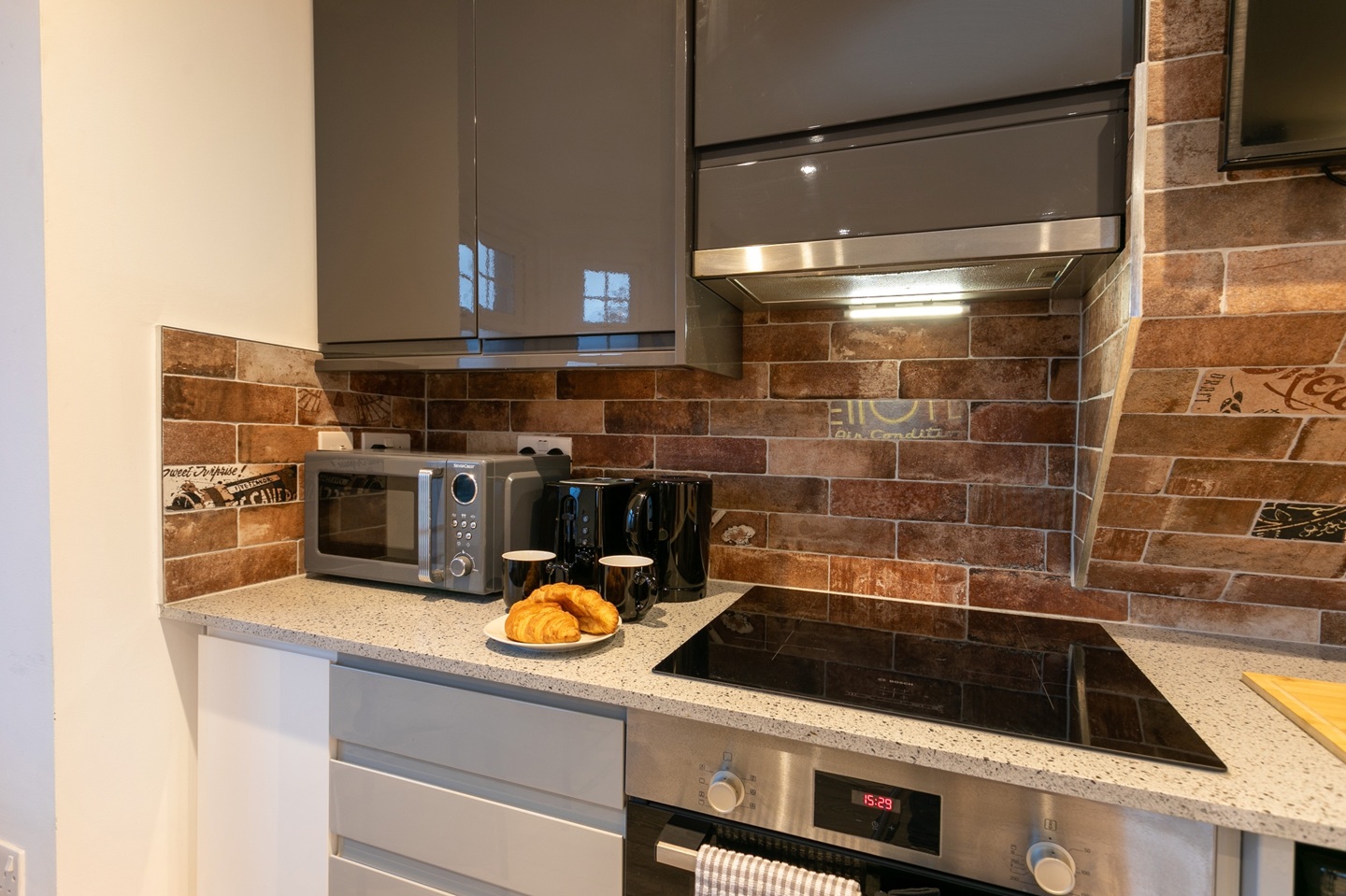 Additional image 10 of 1 Bed Flat, Vastern Road, RG1, N1 7GU