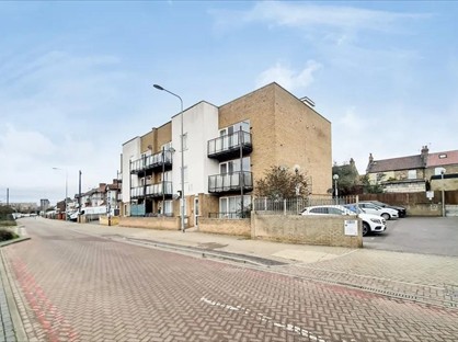 1 Bed Flat, Newham Way, E6