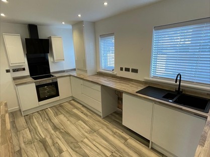 2 Bed End Terrace, Uxbridge Avenue, CV3