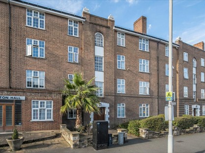 1 Bed Flat, Norbiton Hall, KT2