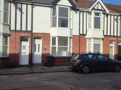 4 Bed Terraced House, Clayton Road, EX4