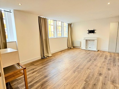 2 Bed Flat, Romney House, SW1P