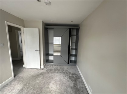 3 Bed Flat, Empire Road, UB6