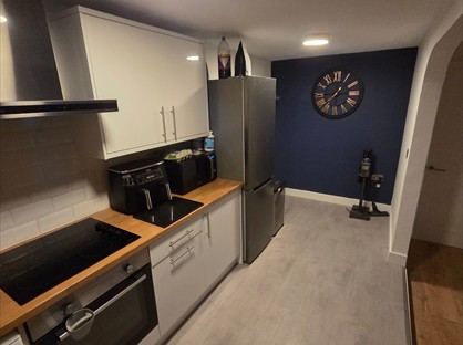 2 Bed Flat, The Spinnakers, L19
