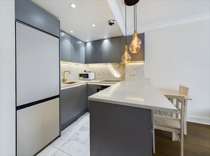 2 Bed Flat, Westbourne Street, W2