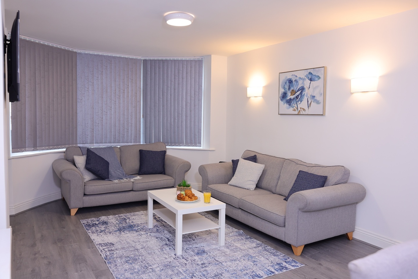 Additional image 2 of 4 Bed Semi-Detached House, Fully Furnished In North Leeds, LS17, N1 7GU