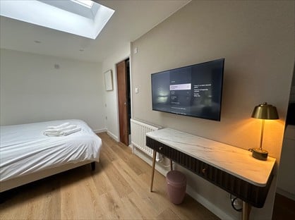 Studio Flat, Manor, N17