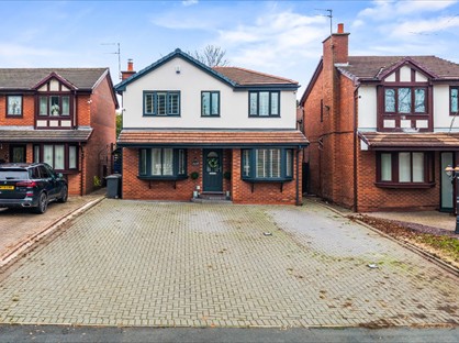 3 Bed Detached House, Daccamill Drive, M27