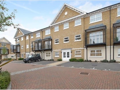 2 Bed Flat, Reliance Way, OX4