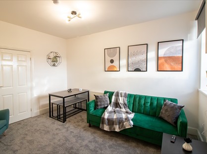 2 Bed Flat, Old Durham Road, NE8