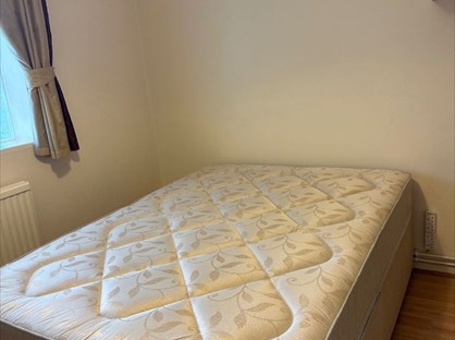 Room in a Shared Flat, Ballantrae House, NW2